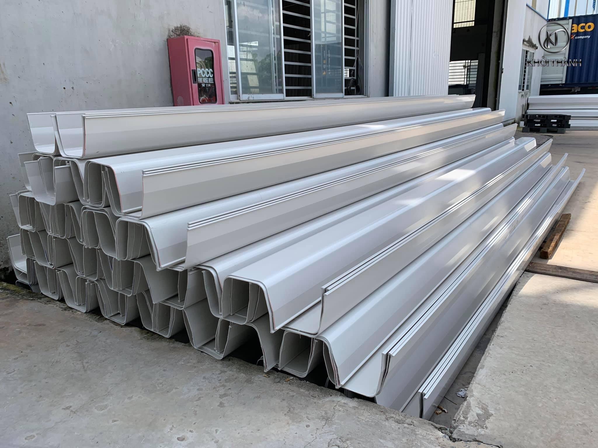 Máng xối nhựa pvc Máng xối nhựa pvc