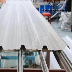 Tôn nhựa trắng sữa Tôn nhựa trắng sữa