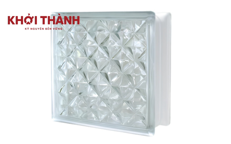 Kính lấy sáng có giá thành cao nhất trong tất cả cấc loại vật liệu lấy sáng.