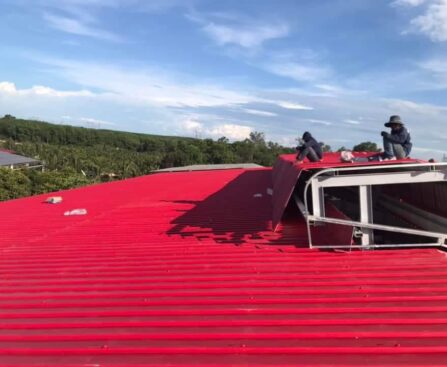 Công Trình Với Tôn Nhựa