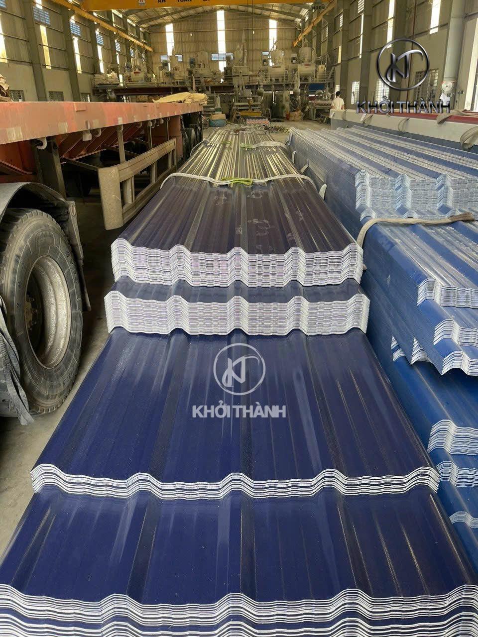 Tôn Nhựa Lợp Mái - "Cứu Tinh" Cho Mùa Nắng Nóng