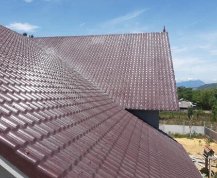 tôn Ngói Nhựa Socola Trong Kiến Trúc