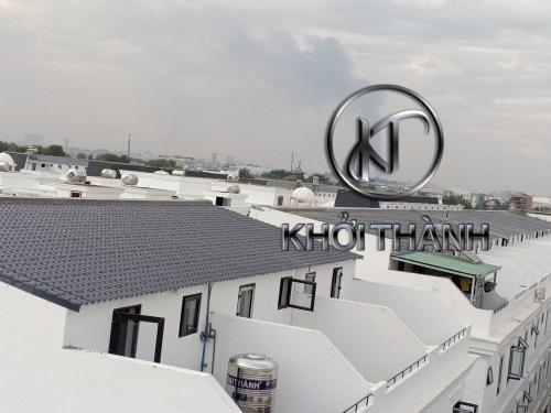 Tôn Ngói Nhựa Lợp Mái Phù Hợp, biệt thự