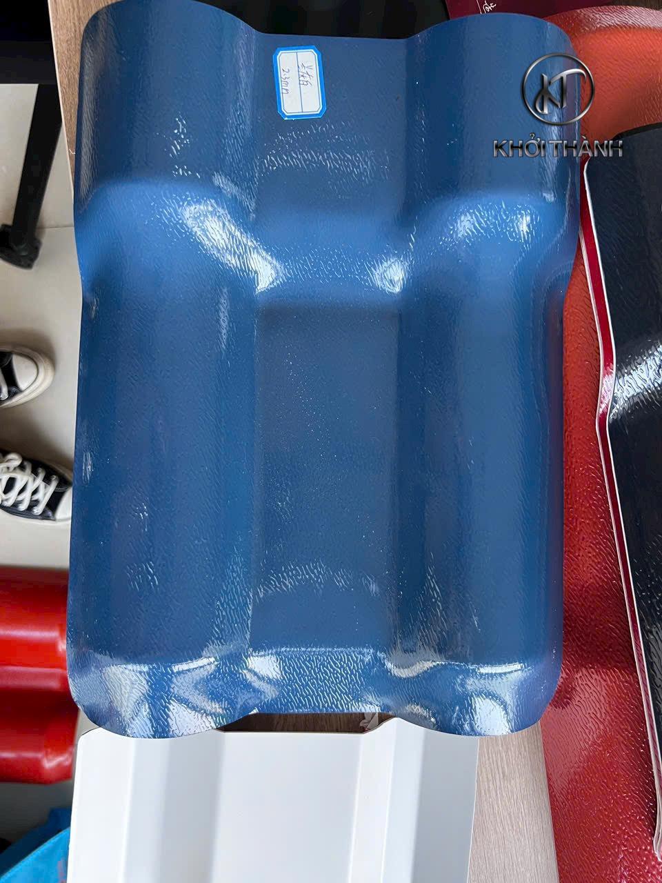 Tôn ngói nhựa xanh xám Tôn ngói nhựa xanh xám