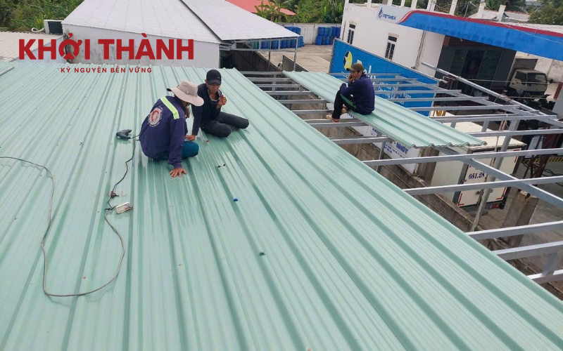 Tôn Nhựa Khởi Thành giúp tăng độ bền bỉ